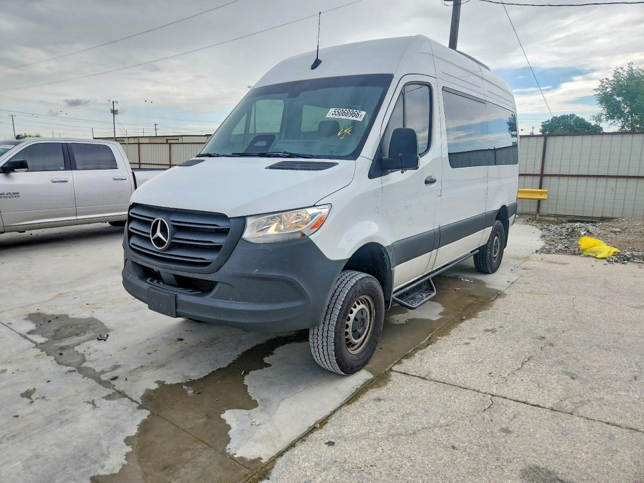 2025 Mercedes-Benz Sprinter 2500 - Image 2