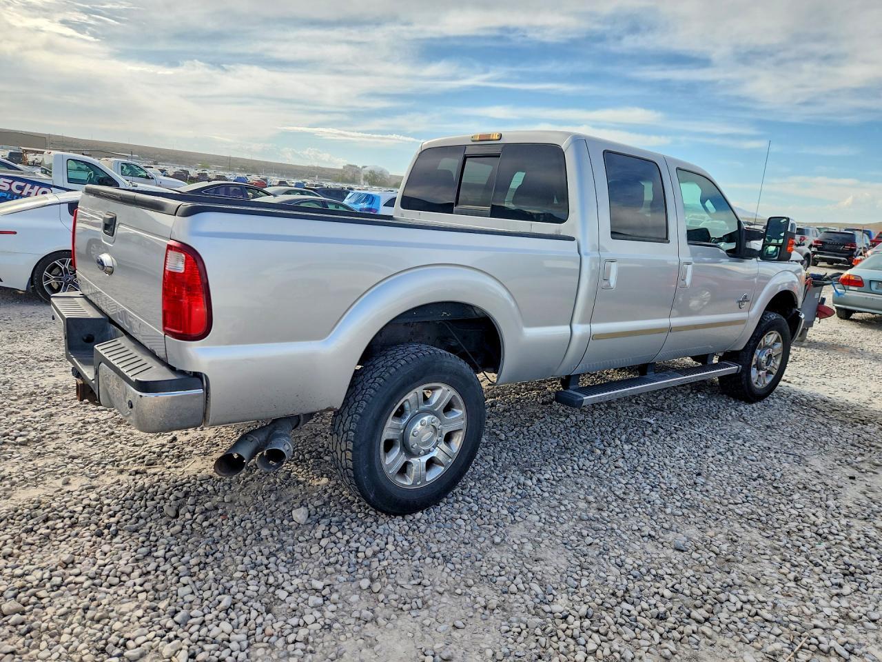 2013 Ford F350 Super Duty - Фото 3