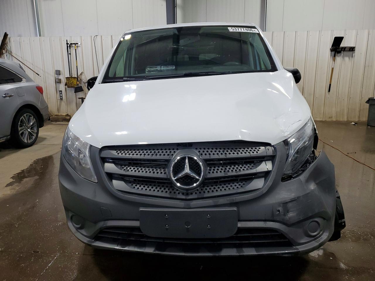 2022 Mercedes-Benz Metris - Image 5