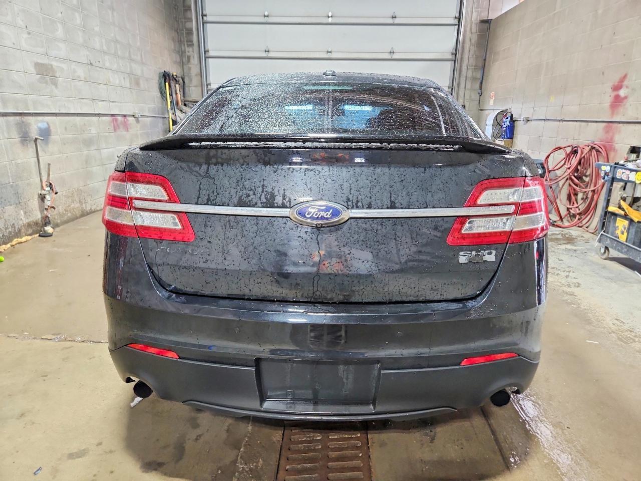 2015 Ford Taurus Sho - Image 6