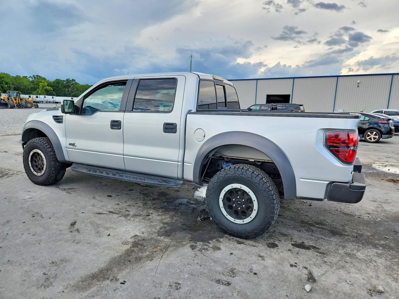 2014 Ford F150 Svt Raptor - Фото 2