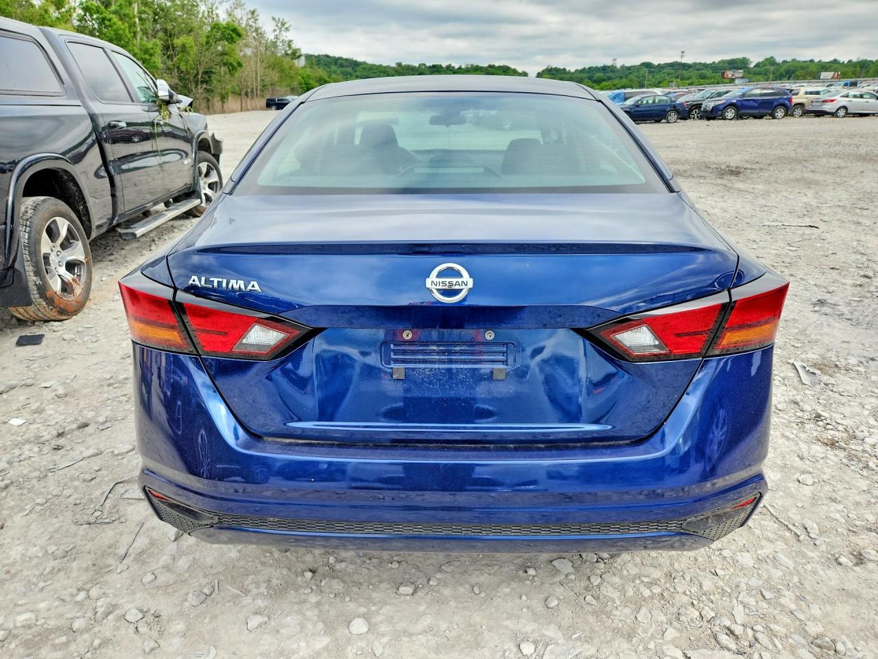 2022 Nissan Altima S - Фото 6