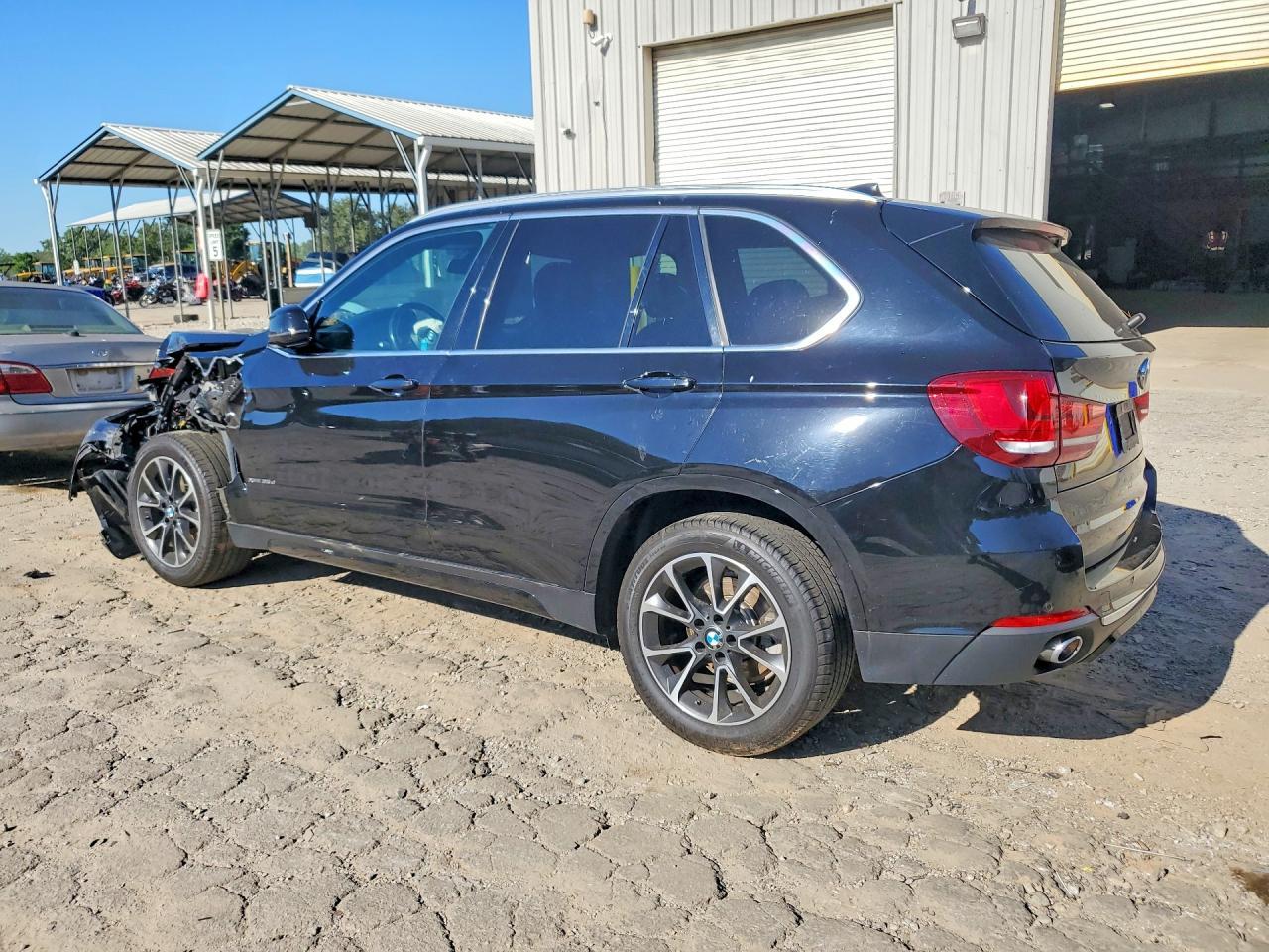 2017 BMW X5 xDrive35D - Image 2