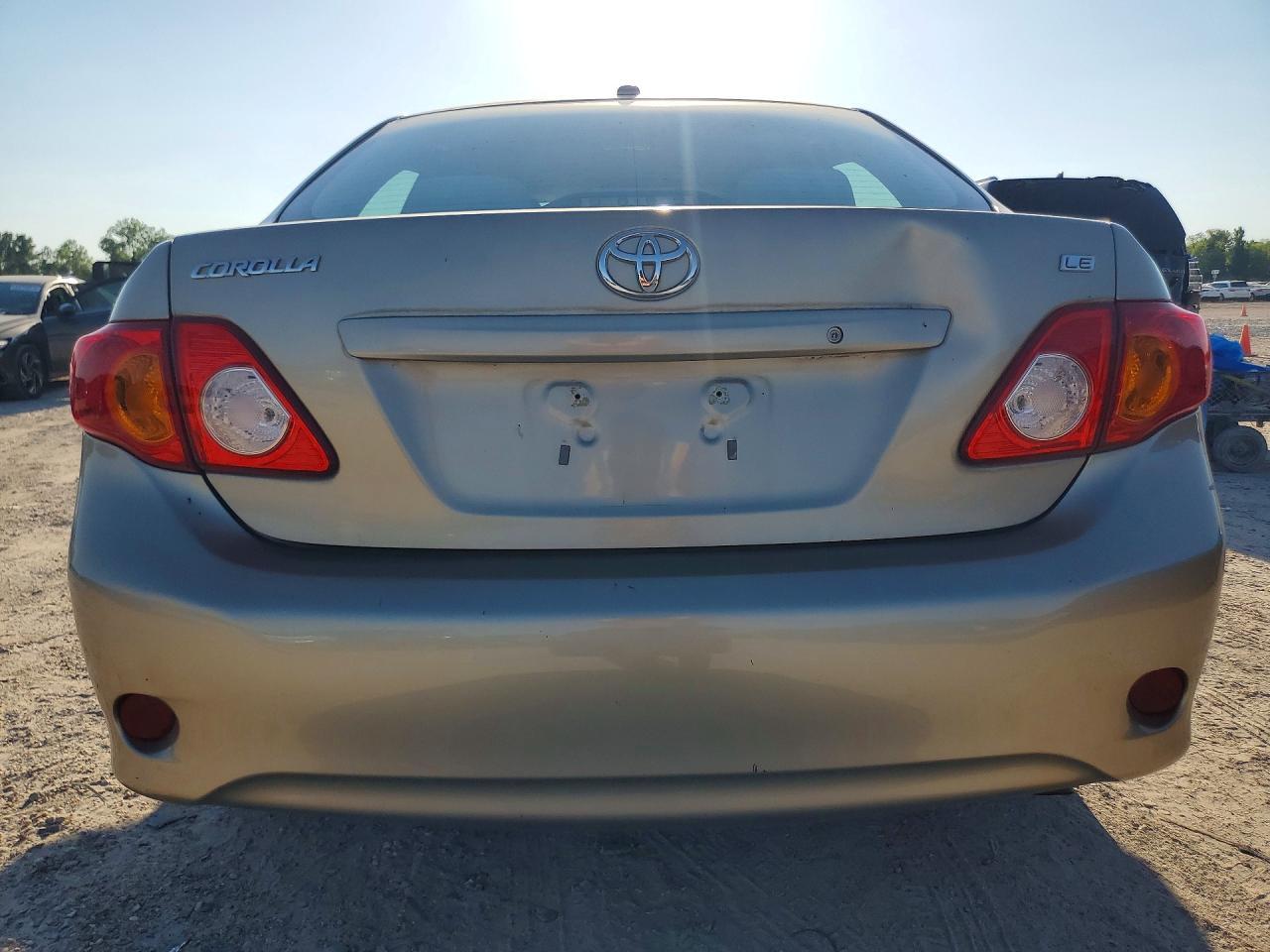 2009 Toyota Corolla Le - Image 6