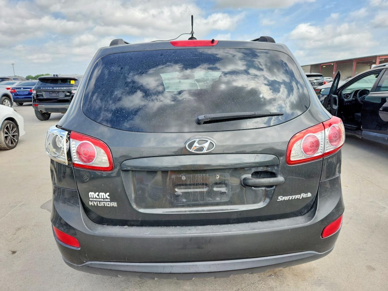 2010 Hyundai Santa Fe Gls - Image 6