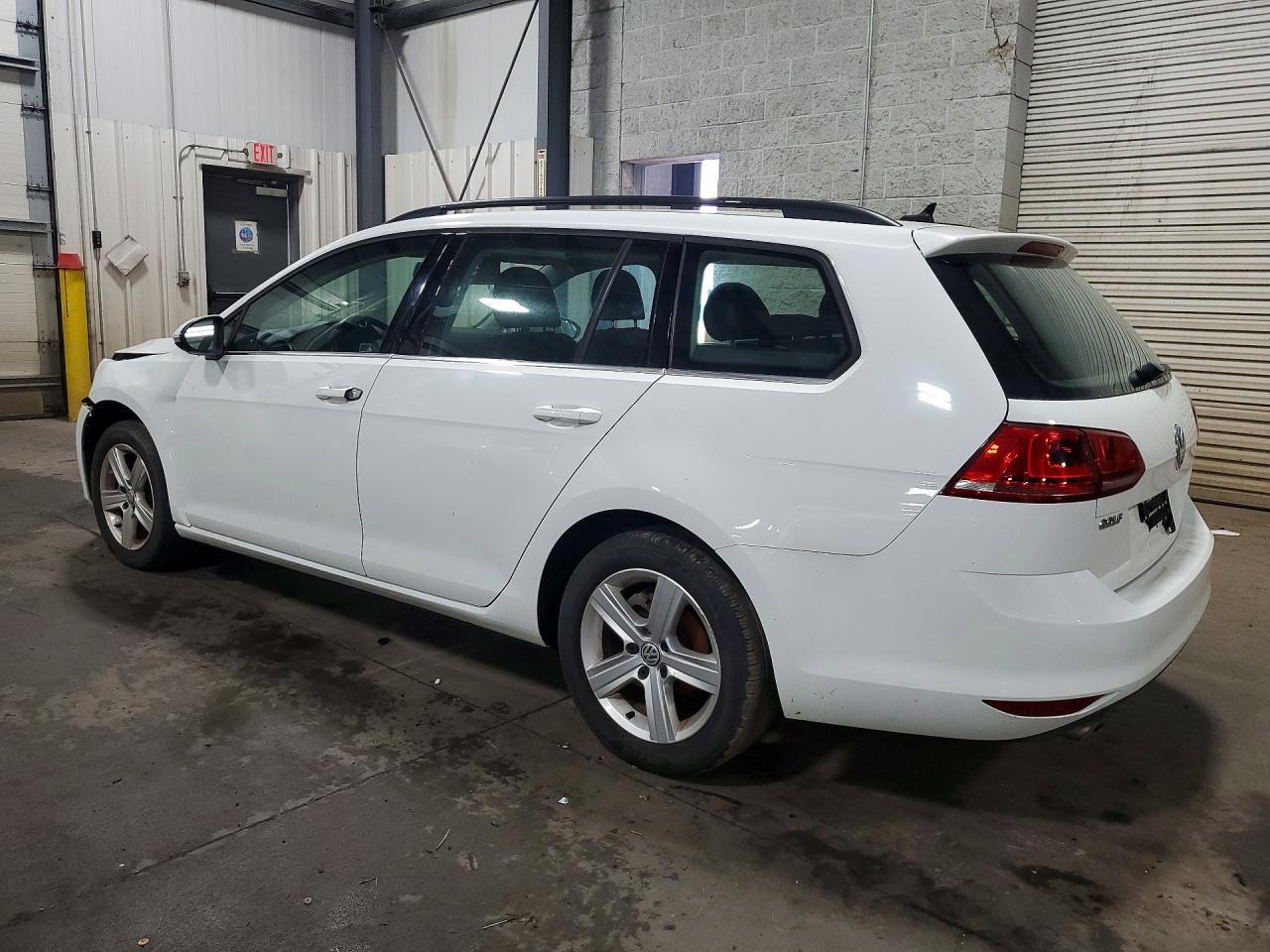 2015 Volkswagen Golf Sportwagen Tdi S - Фото 2