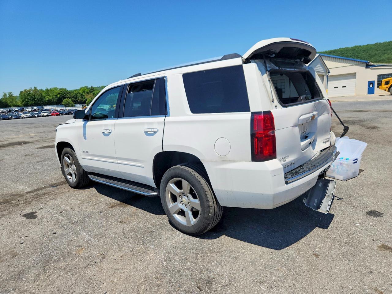 2019 Chevrolet Tahoe K1500 Premier - Image 2