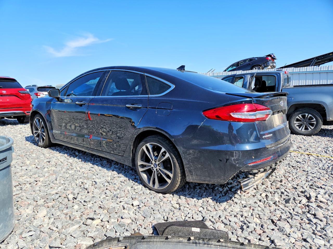 2020 Ford Fusion Titanium - Фото 2