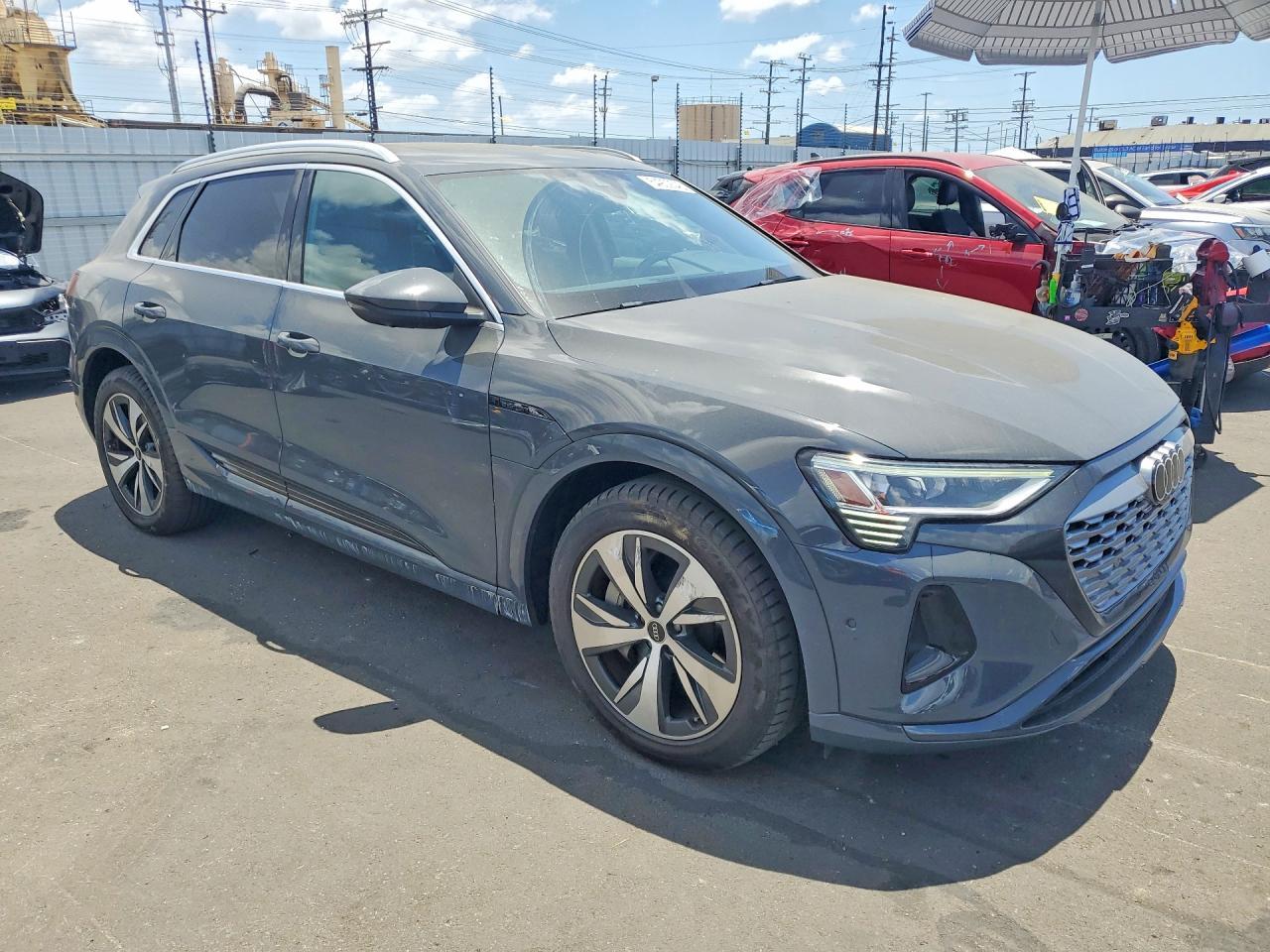 2024 Audi Q8 E-Tron Premium Plus - Image 4