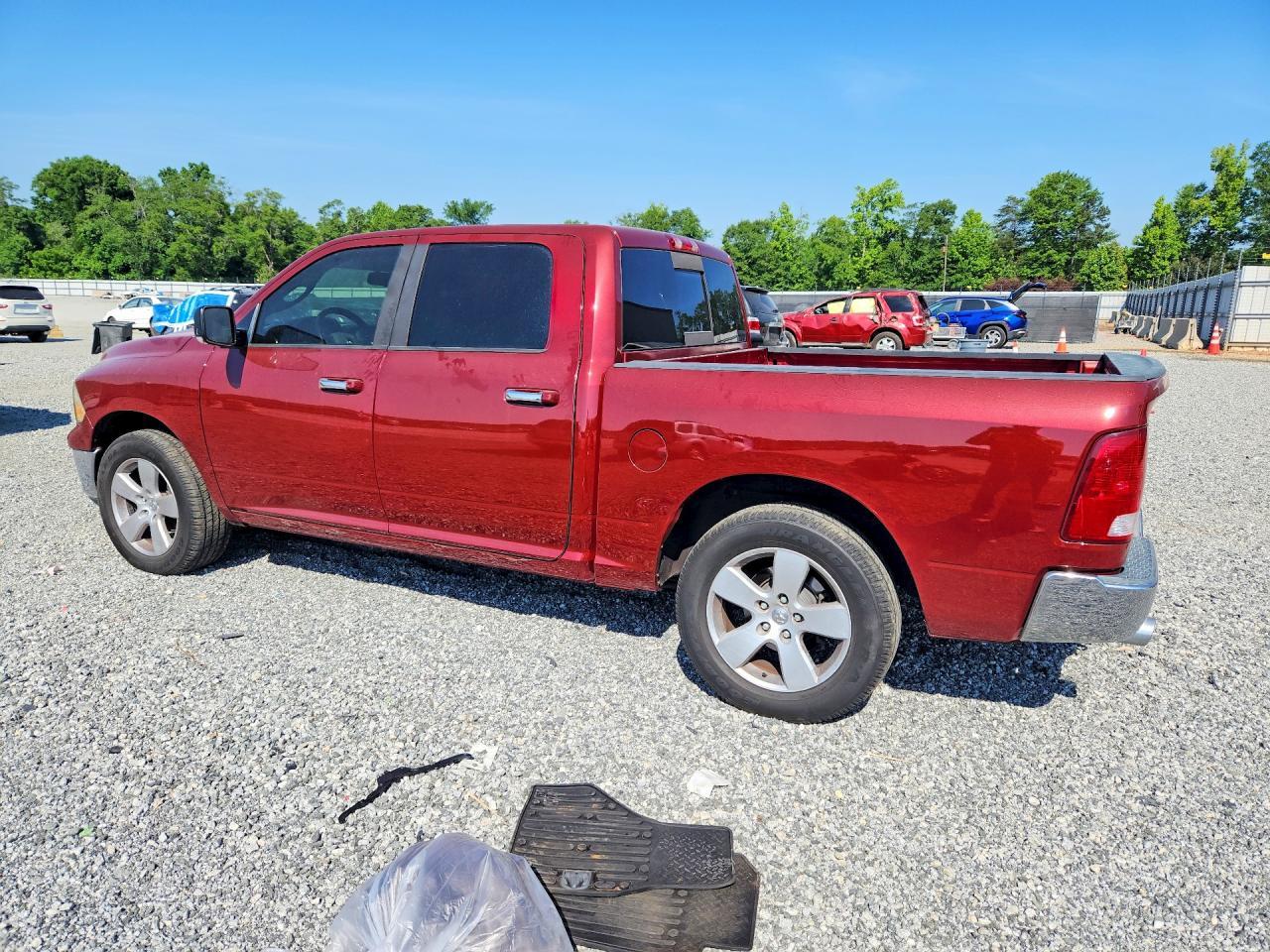 2010 Dodge Ram 1500 - Фото 2