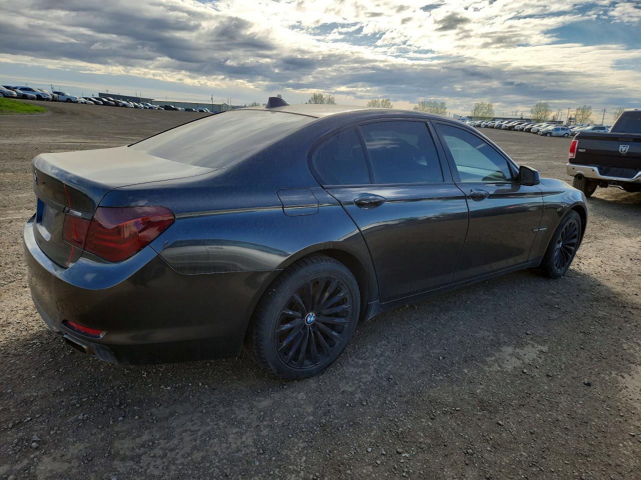 2010 BMW 750 I xDrive - Фото 3