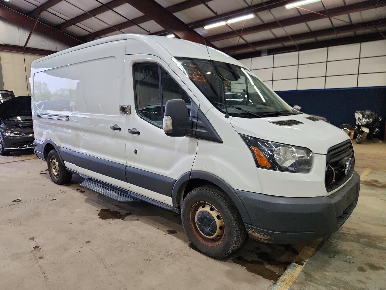 2017 Ford Transit T-150 - Фото 4