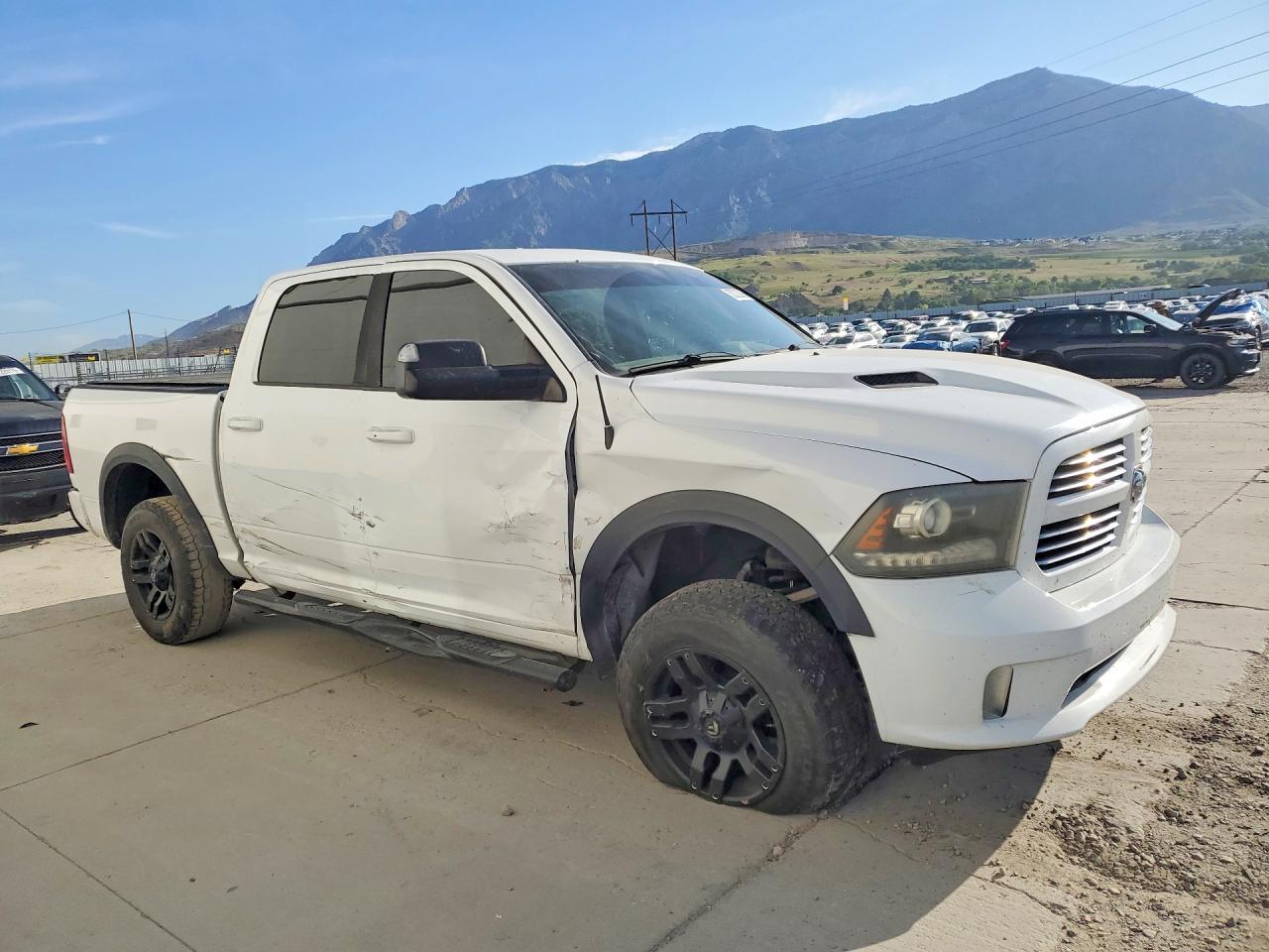 2016 Ram 1500 Sport - Image 4