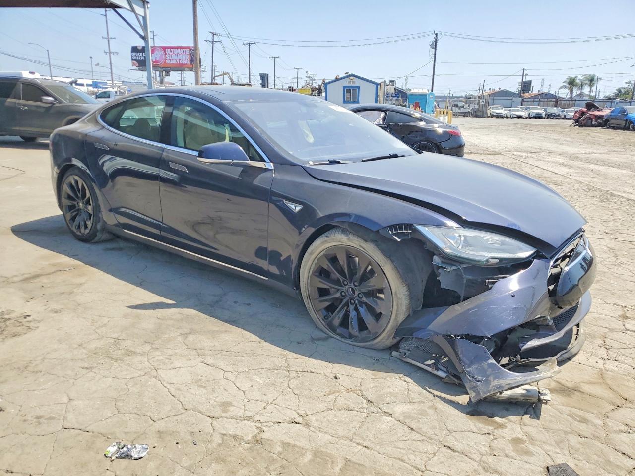 2014 Tesla Model S - Image 4