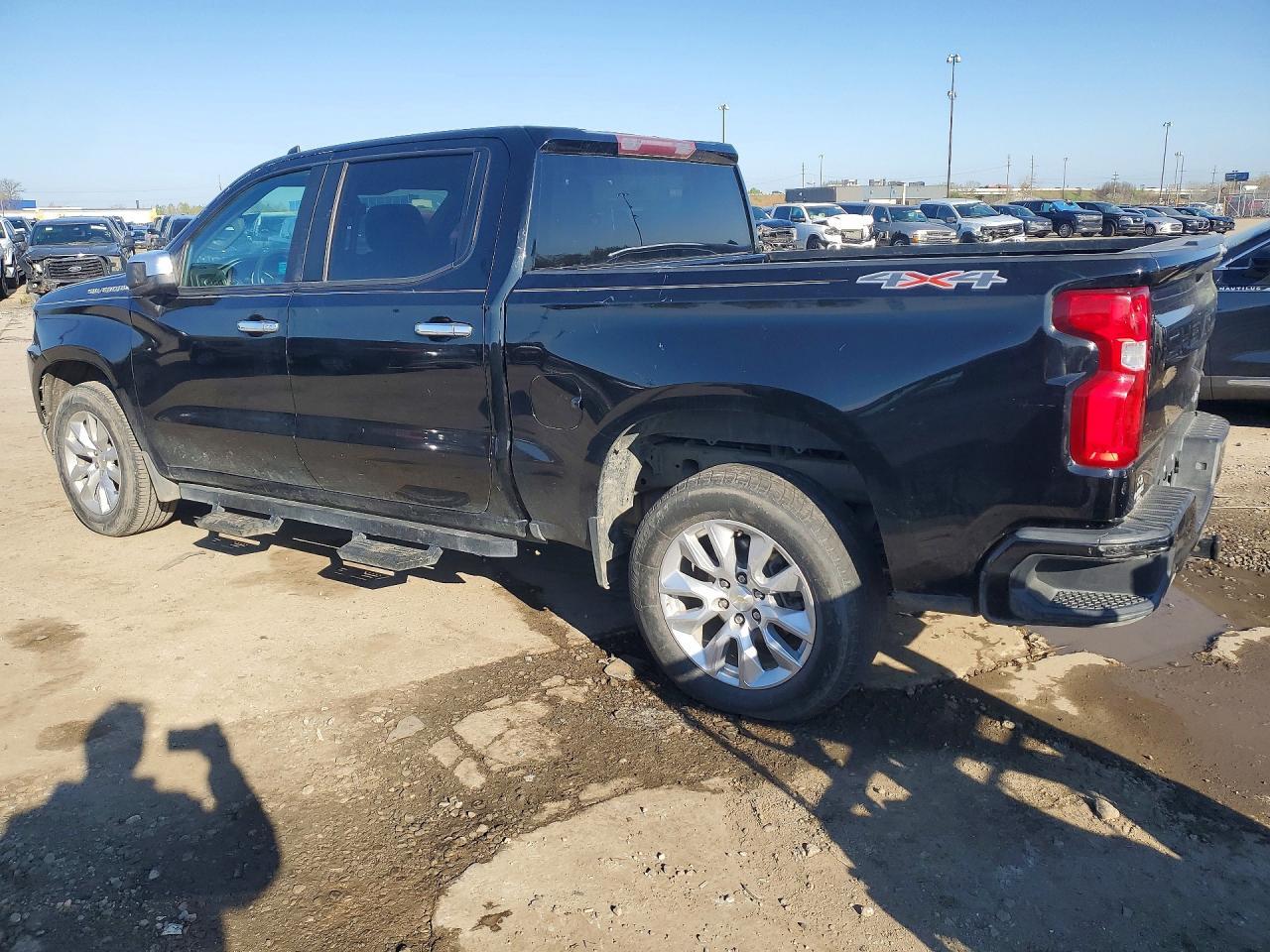 2020 Chevrolet Silverado K1500 Custom - Image 2