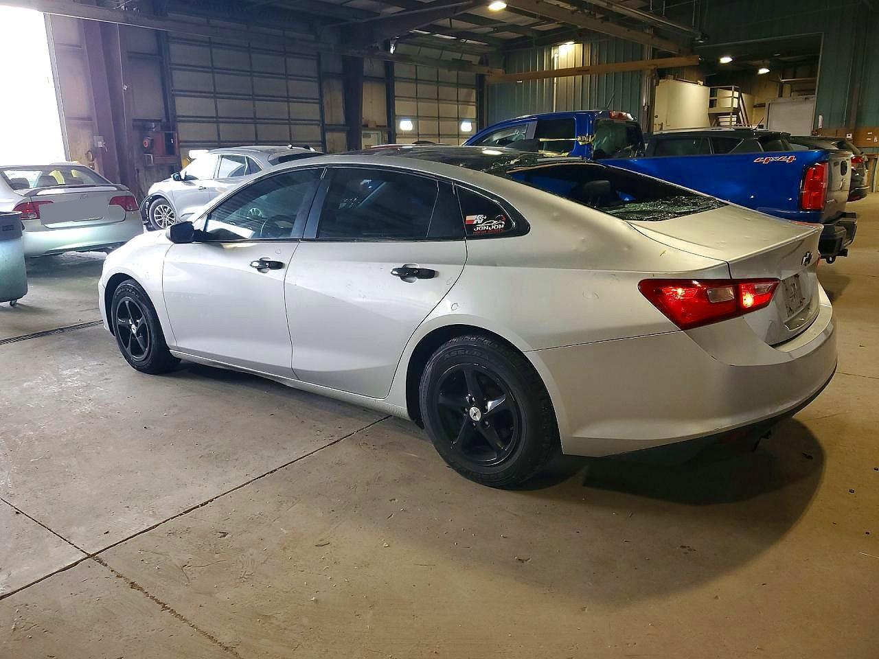 2016 Chevrolet Malibu Ls - Image 2