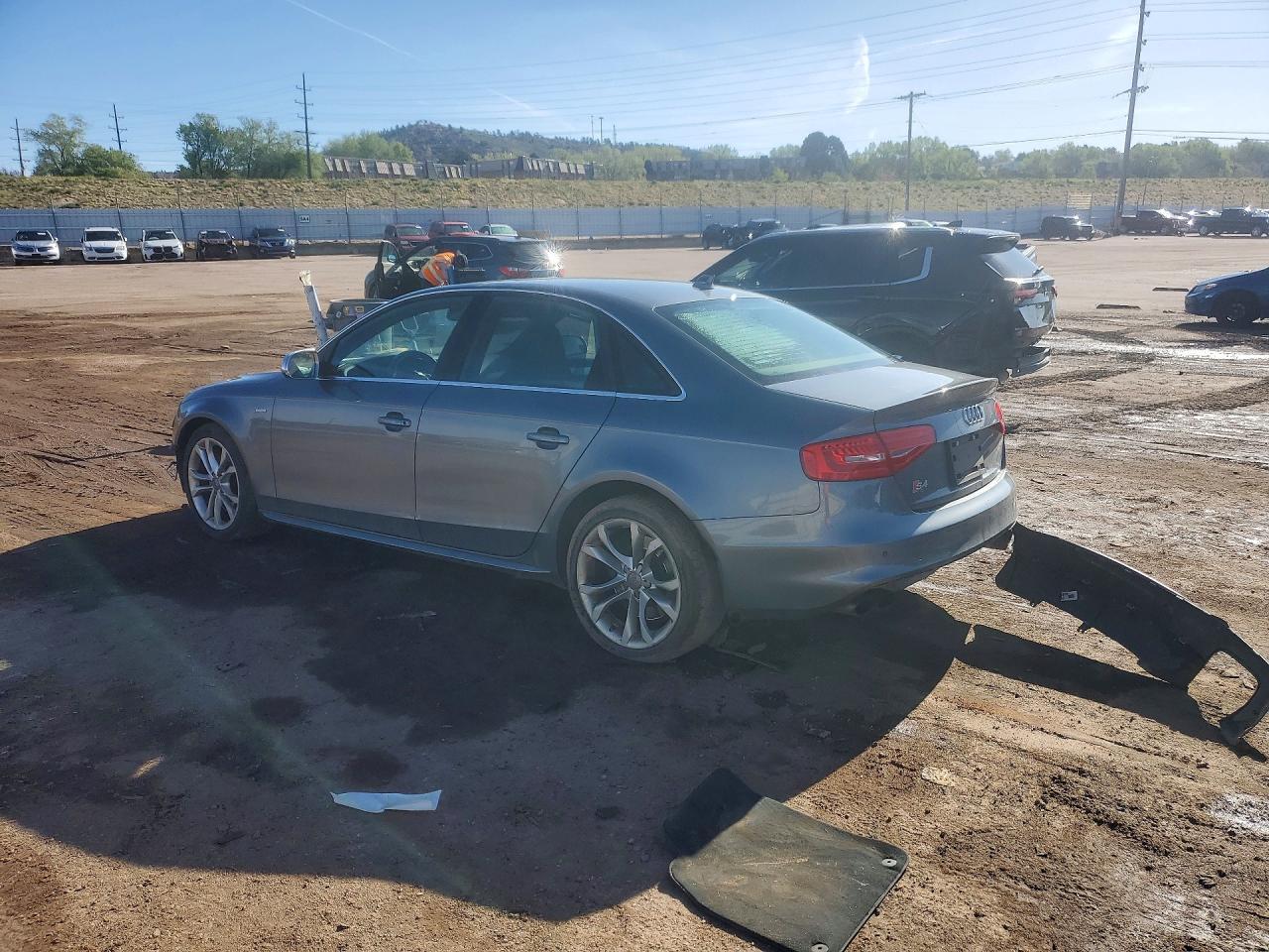 2014 Audi S4 Prestige - Image 2