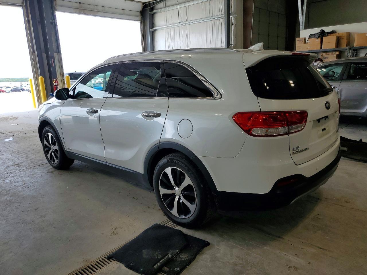2018 Kia Sorento Ex - Фото 2