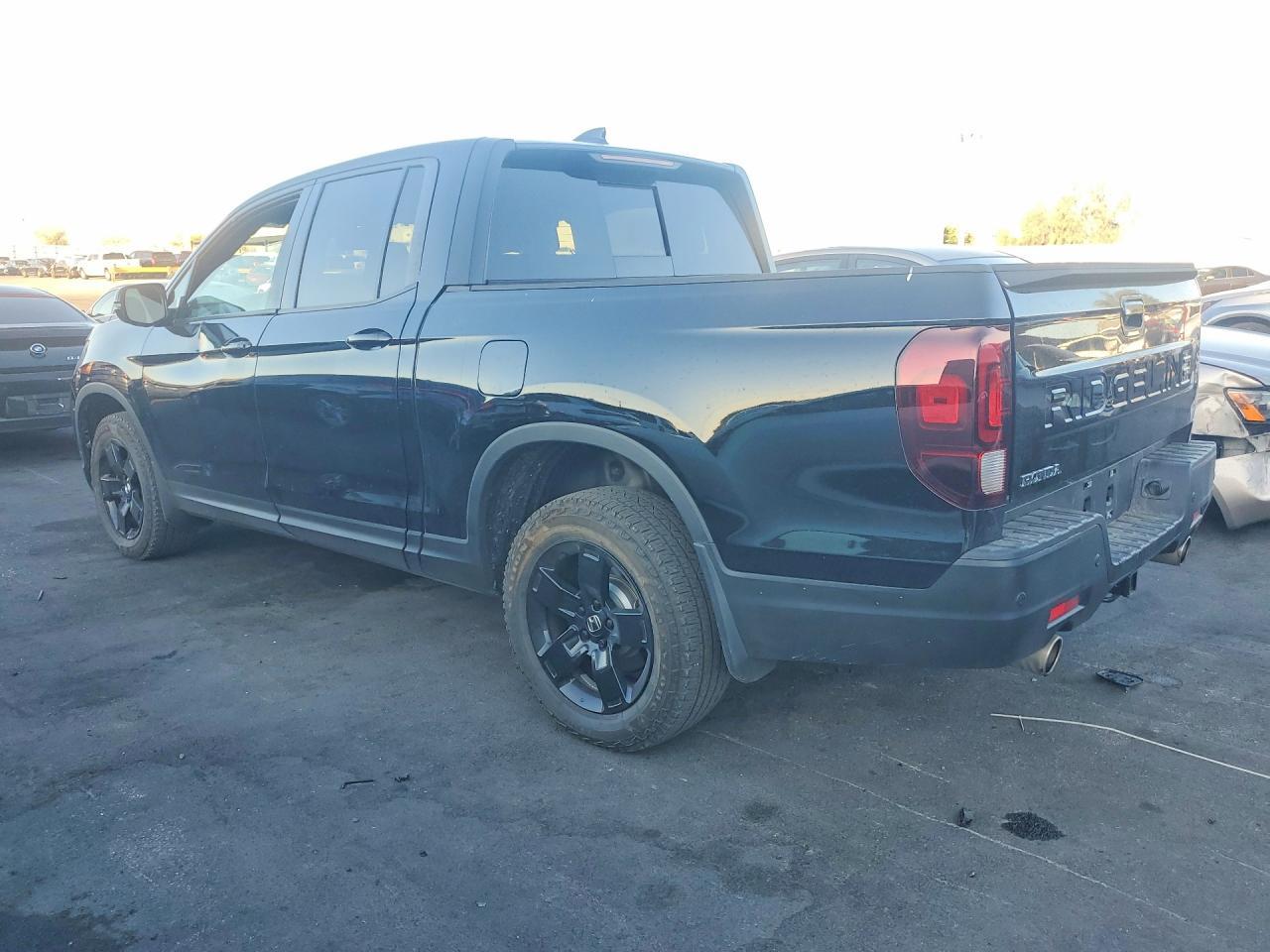 2025 Honda Ridgeline Black Edition - Фото 2