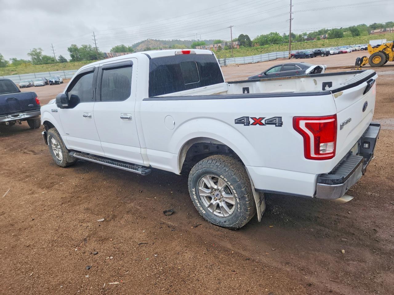 2016 Ford F150 Supercrew - Фото 2