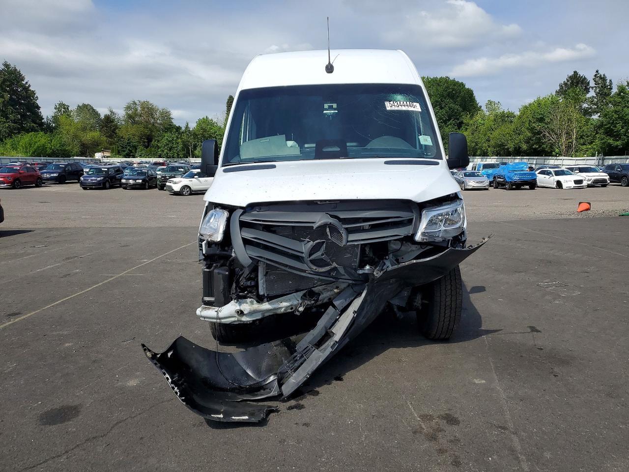 2025 Mercedes-Benz Sprinter 2500 - Image 5