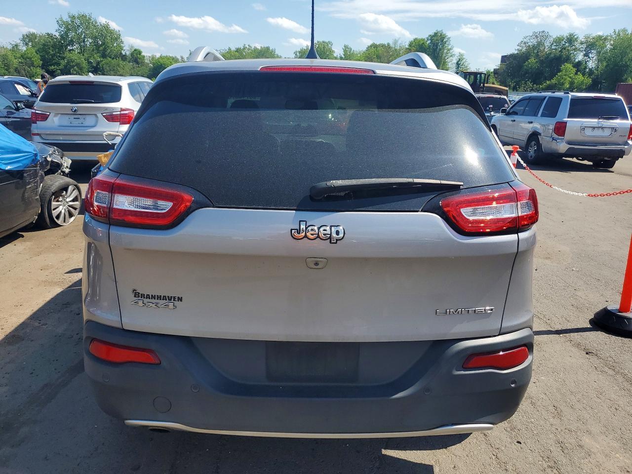 2018 Jeep Cherokee Limited - Image 6