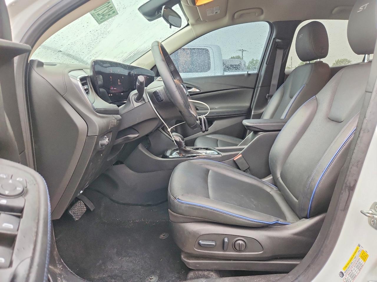 2025 Buick Encore Gx Sport Touring - Image 7