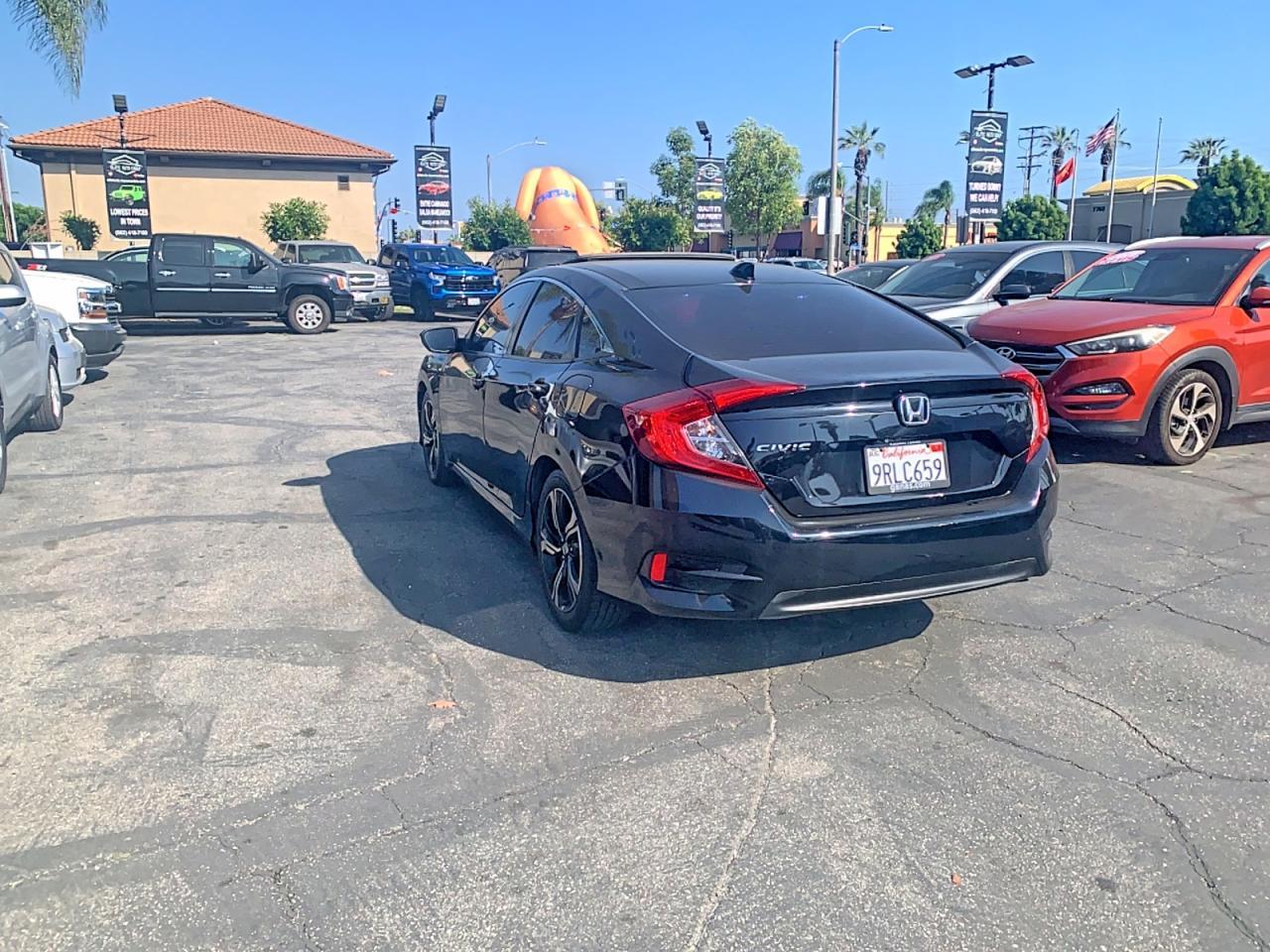 2018 Honda Civic Ex - Image 3