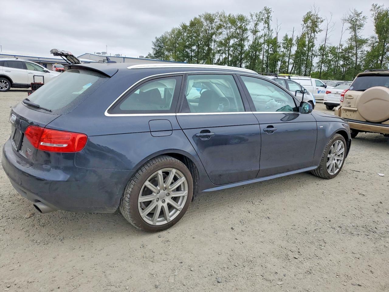 2012 Audi A4 Premium Plus - Фото 3