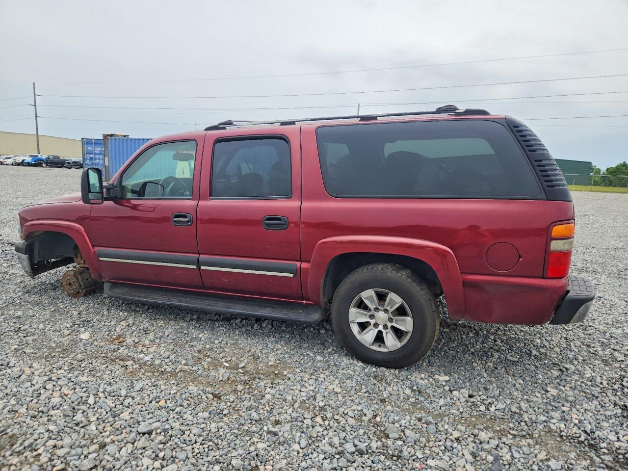 2003 Chevrolet Suburban C1500 - Фото 2