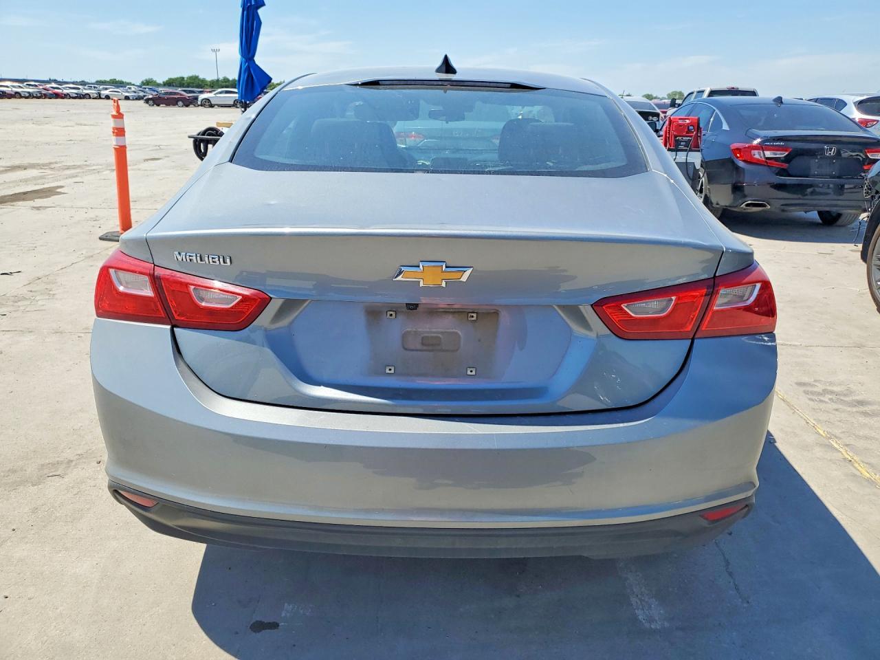 2023 Chevrolet Malibu Ls - Image 6