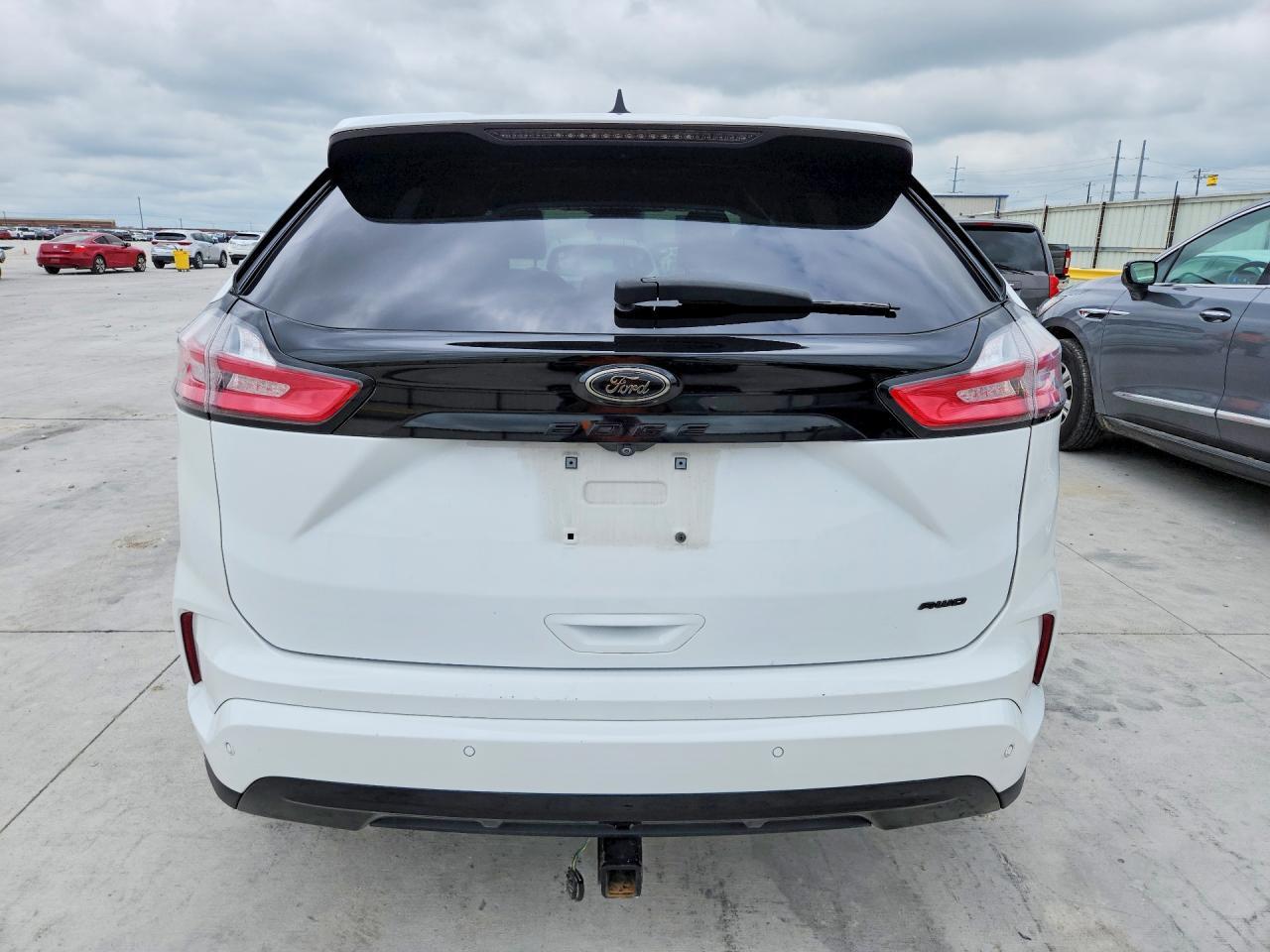 2022 Ford Edge Se - Фото 6