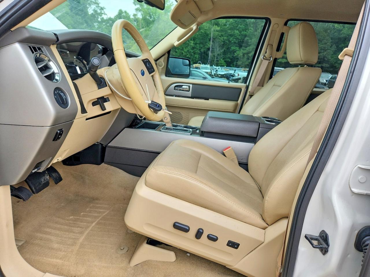 2014 Ford Expedition Xlt - Фото 7