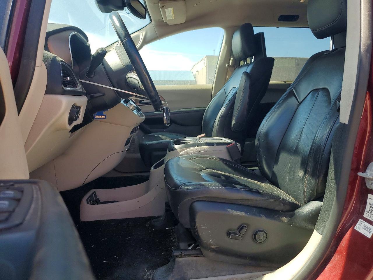 2018 Chrysler Pacifica Touring L Plus - Фото 7