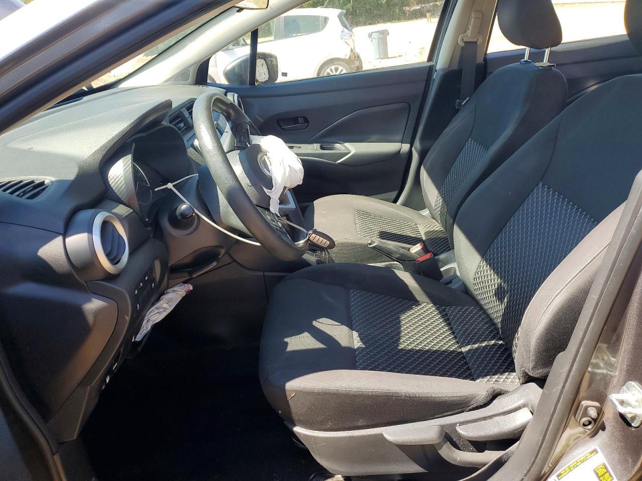 2021 Nissan Versa S - Image 7
