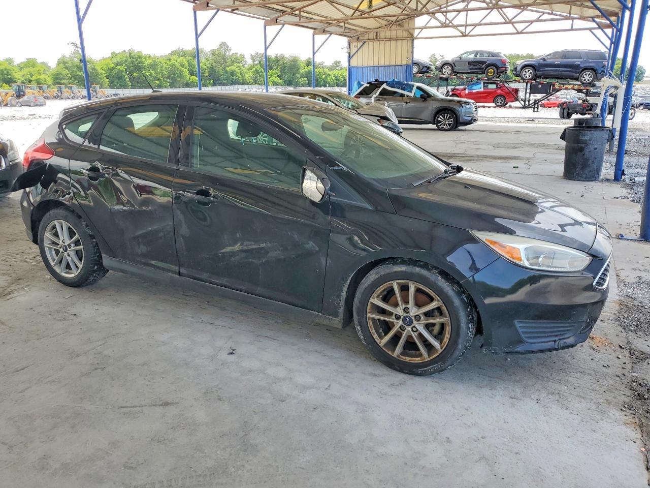 2017 Ford Focus Se - Фото 4