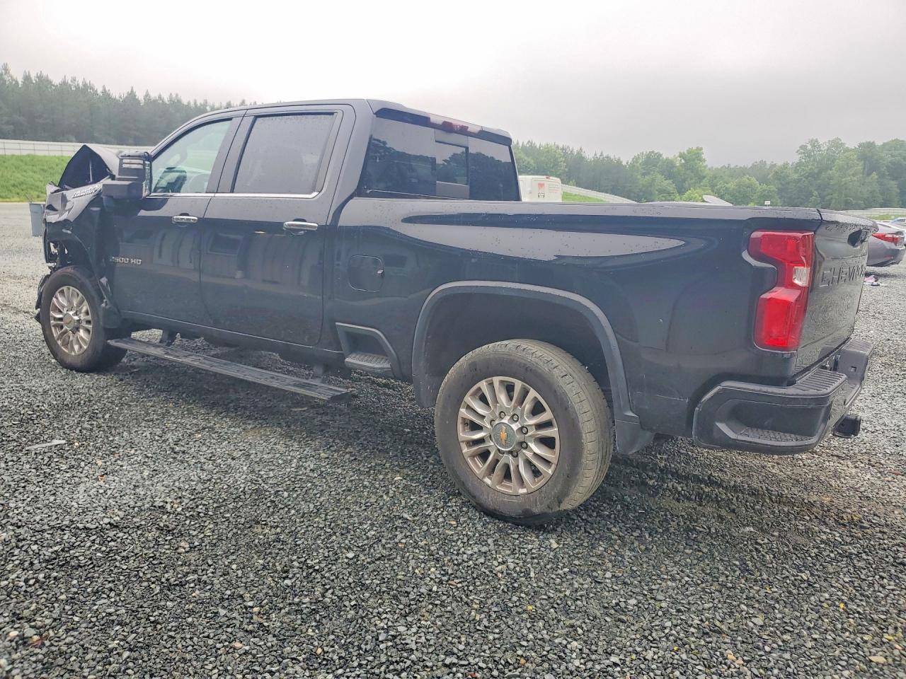 2023 Chevrolet Silverado K2500 High Country - Фото 2