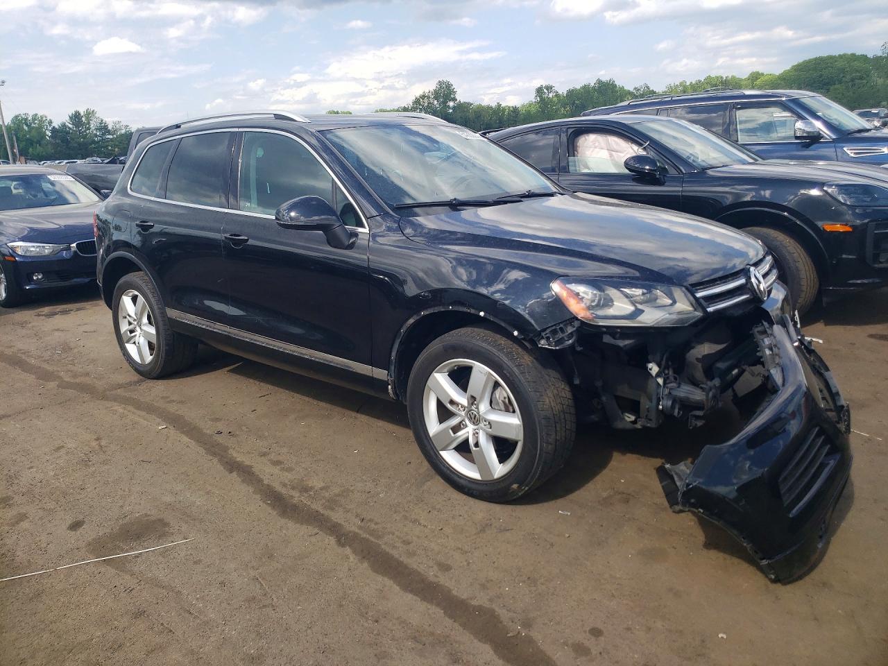 2011 Volkswagen Touareg V6 - Фото 4