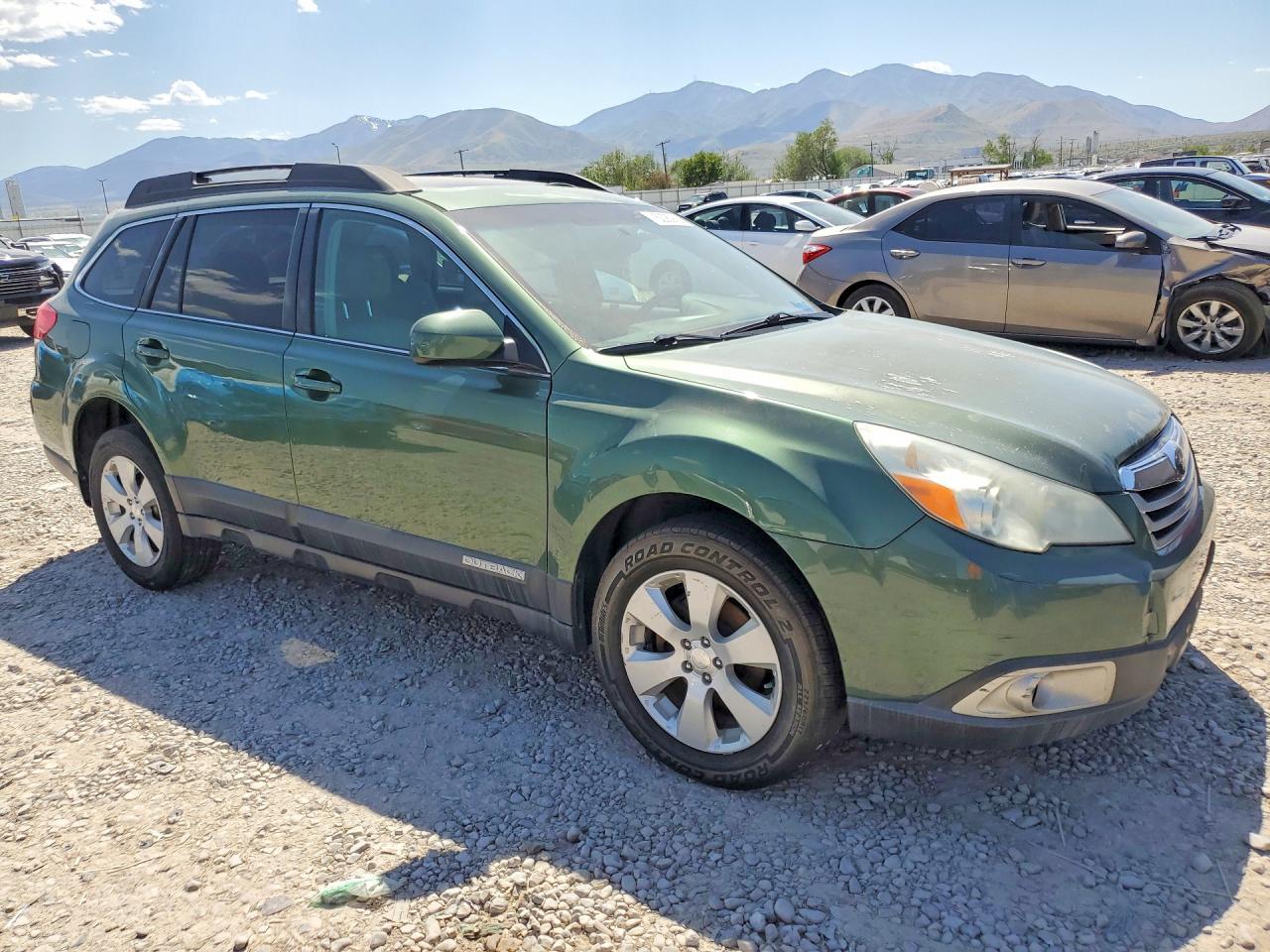 2010 Suba Outback - Image 4