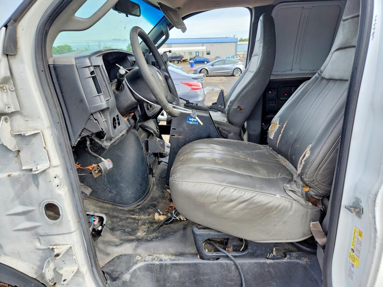 2017 Chevrolet Express 2500 Prisoner Transport Van - Фото 7