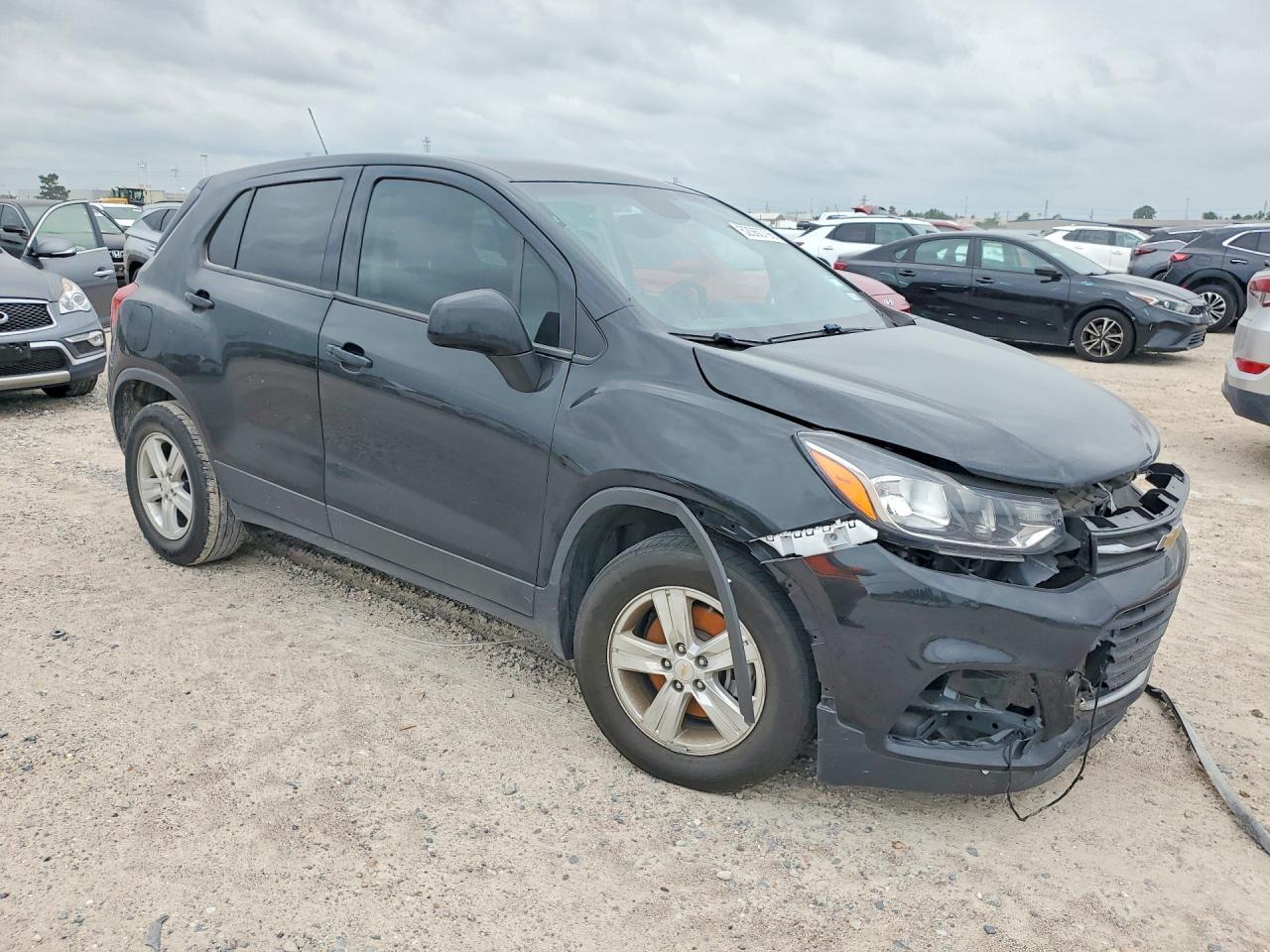 2020 Chevrolet Trax Ls - Фото 4
