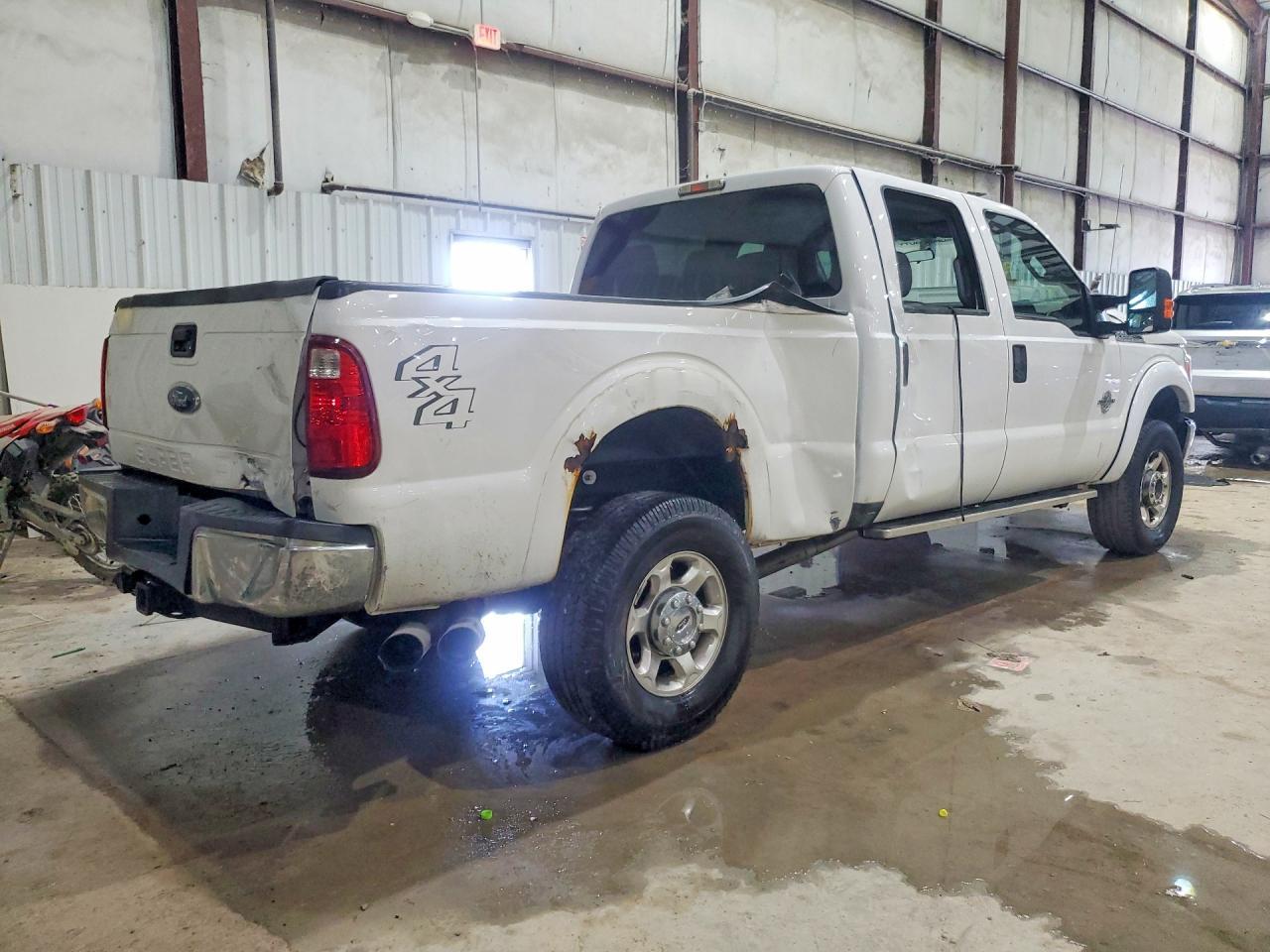 2014 Ford F250 Super Duty - Фото 3