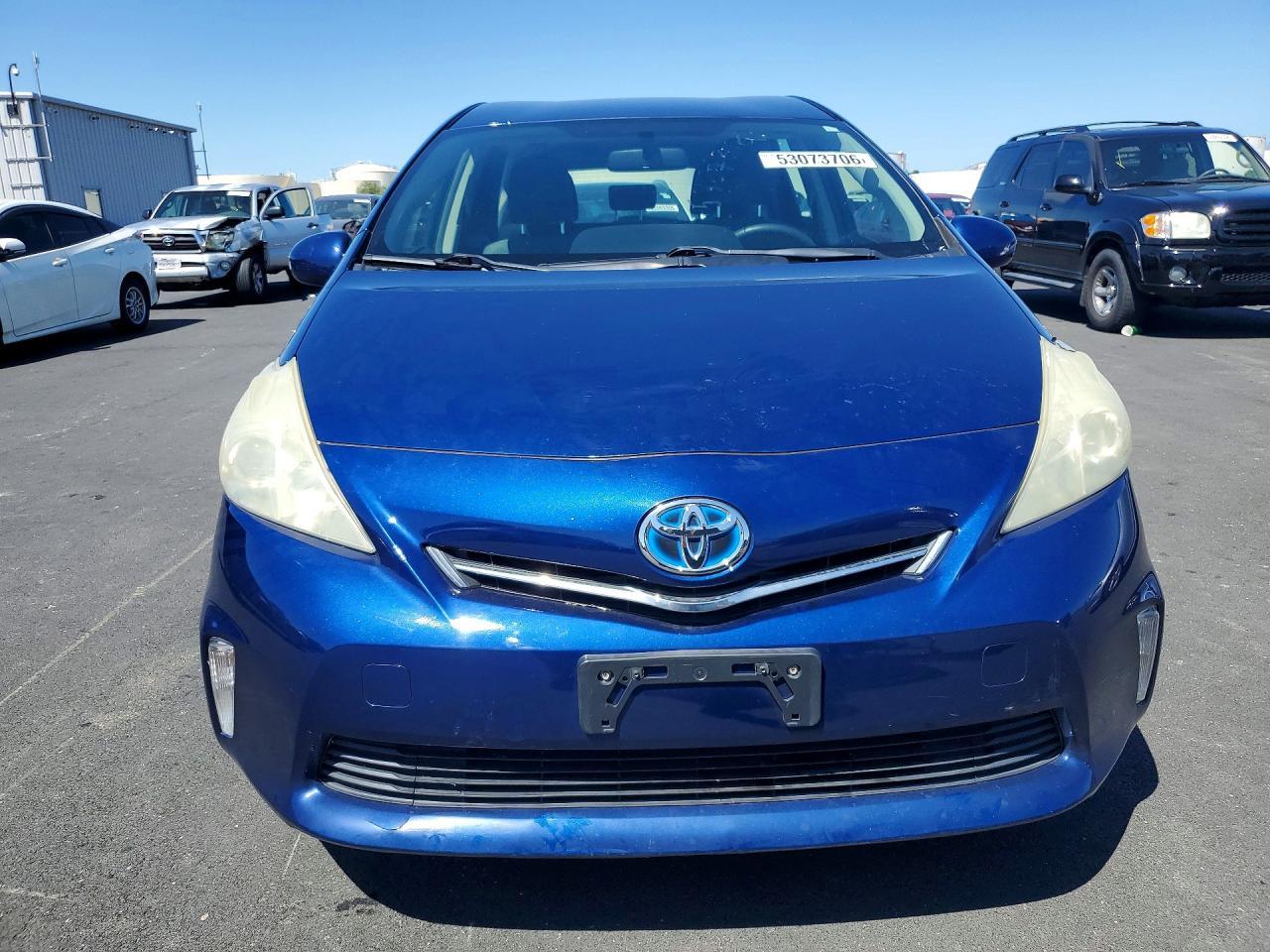 2012 Toyota Prius V Three - Фото 5