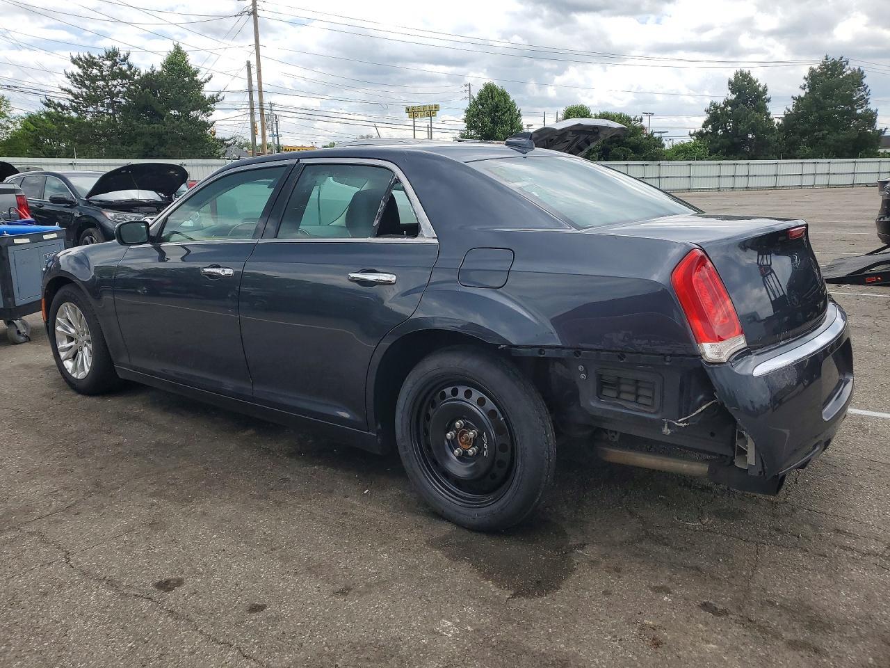 2017 Chrysler 300C - Фото 2