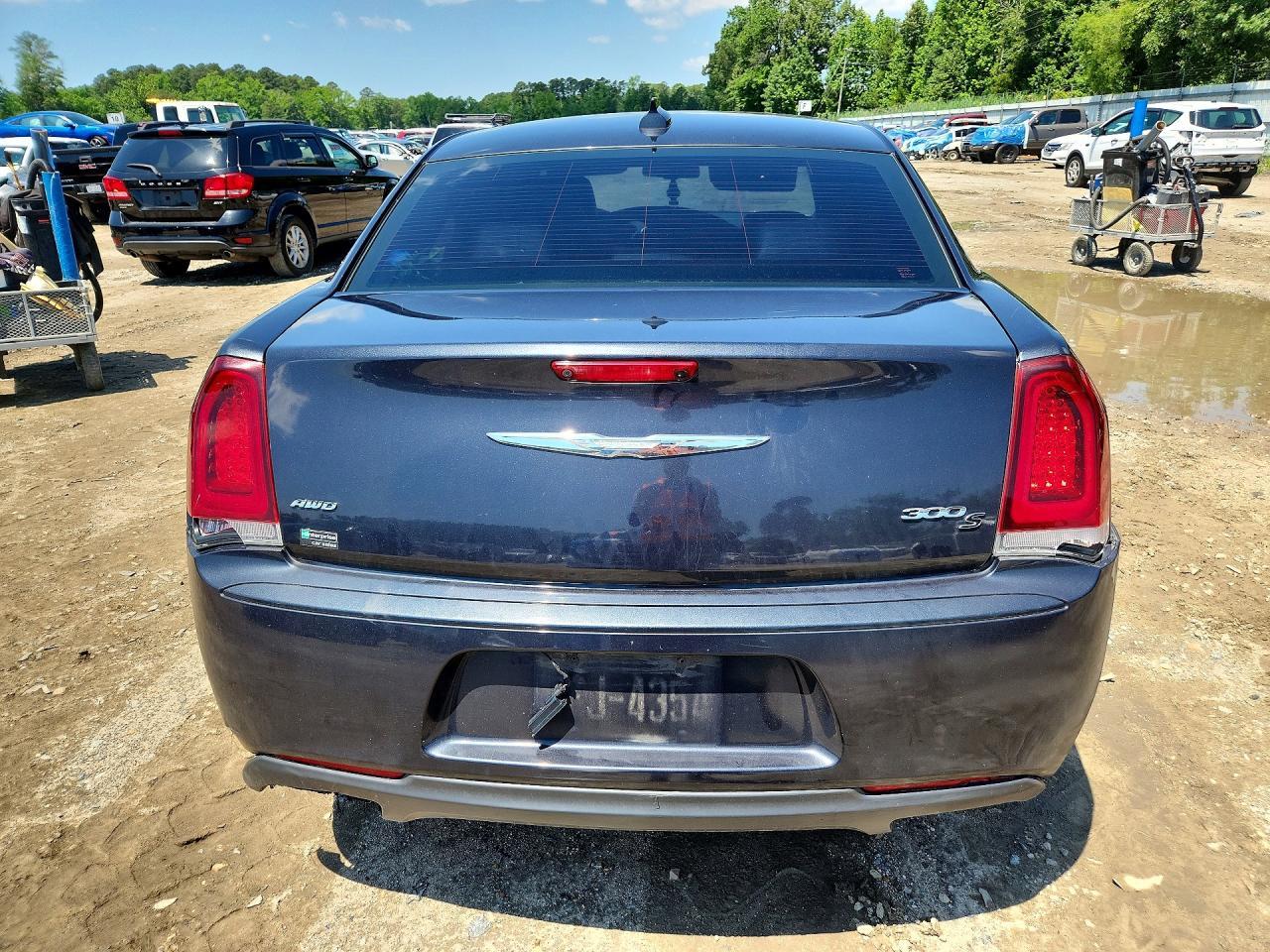 2019 Chrysler 300 S - Фото 6