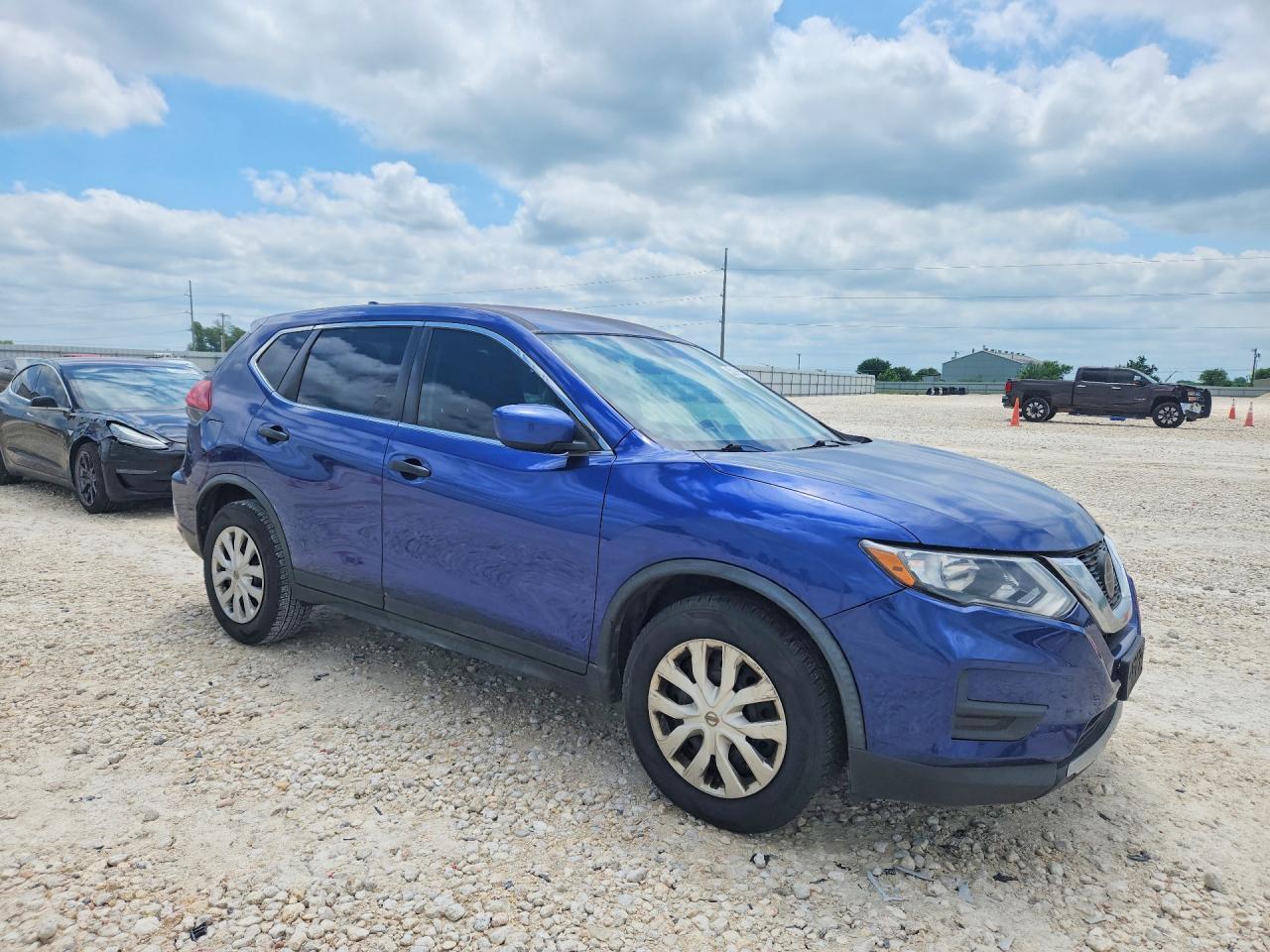 2018 Nissan Rogue S - Фото 4