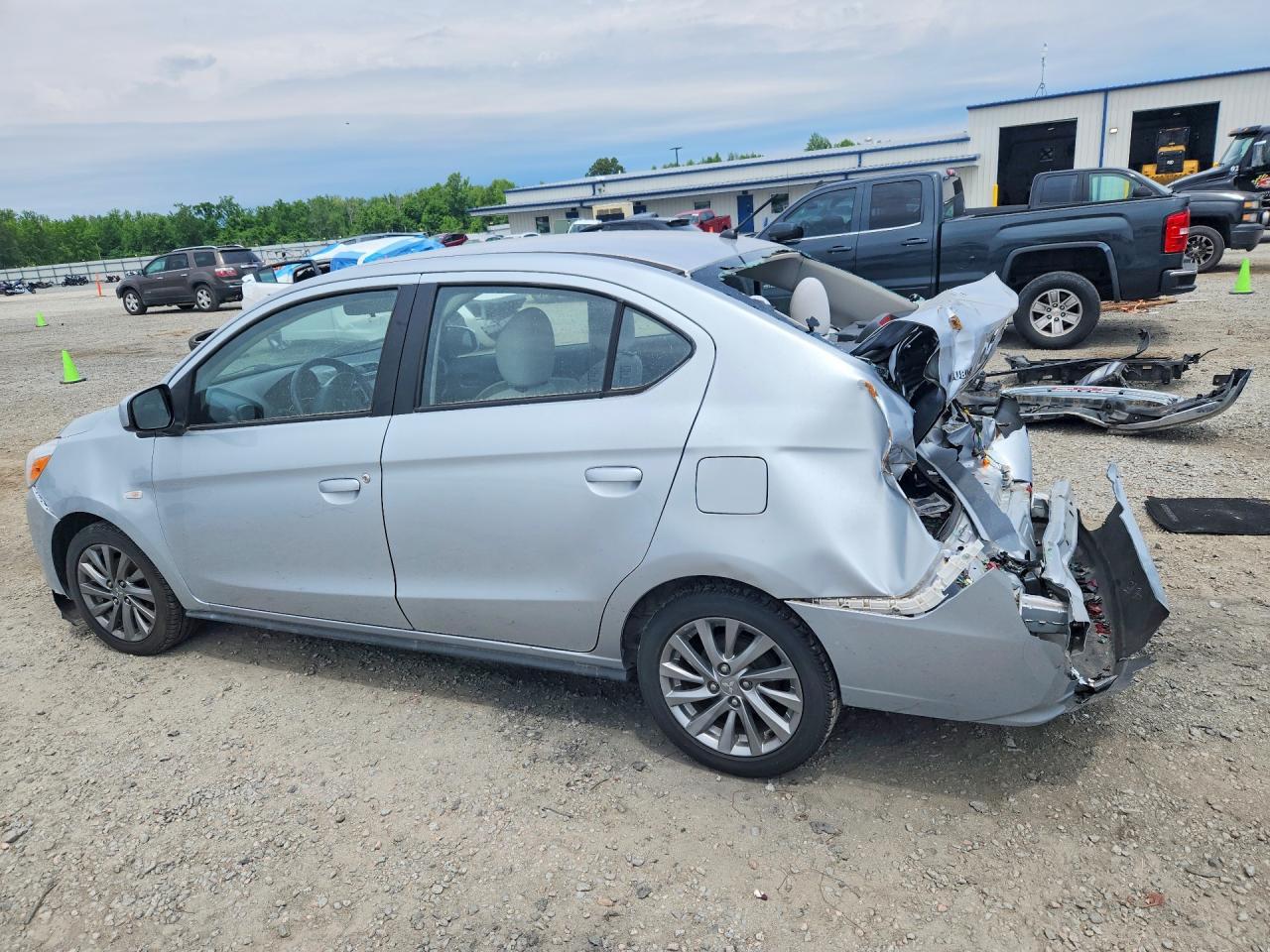 2019 Mitsubishi Mirage - Фото 2
