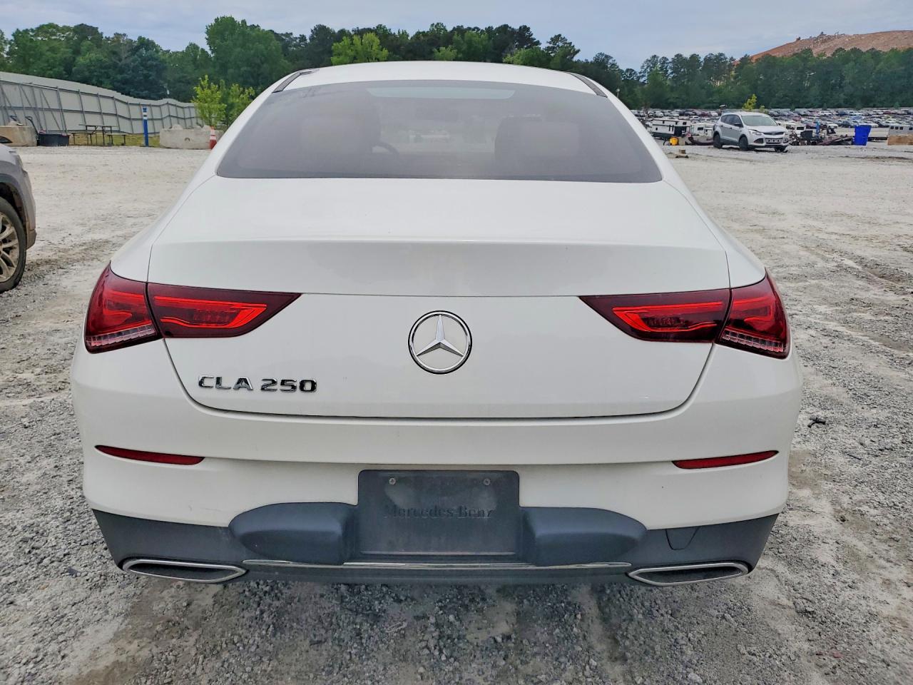 2022 Mercedes-Benz Cla 250 - Фото 6