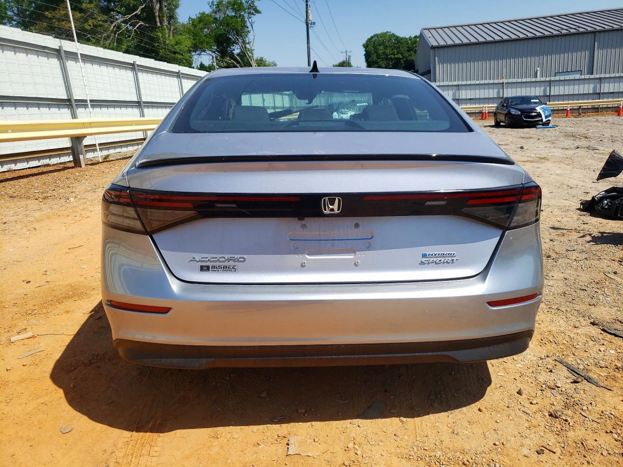 2023 Honda Accord Hybrid Sport - Image 6