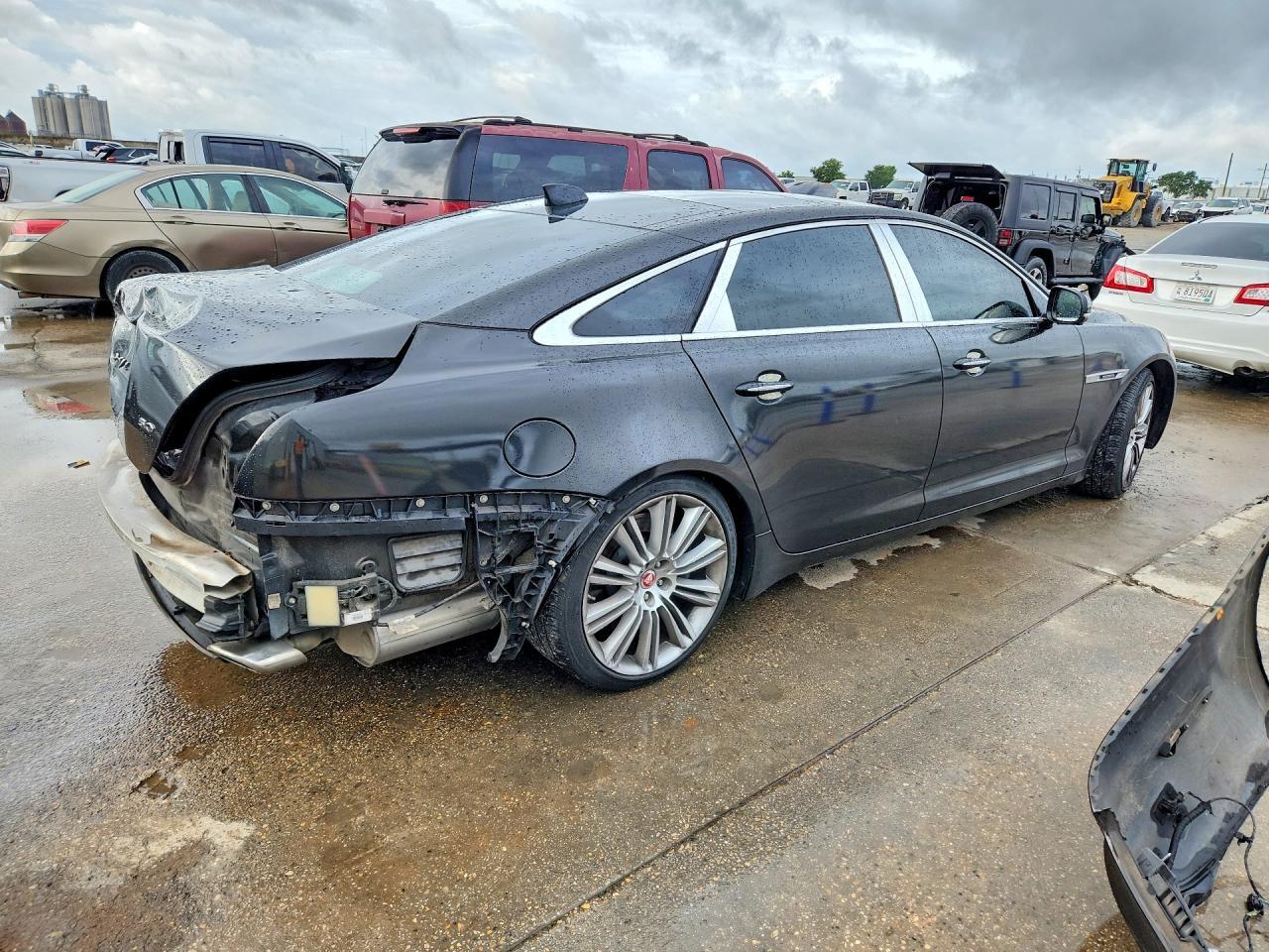 2018 Jaguar Xjl Supercharged - Image 3